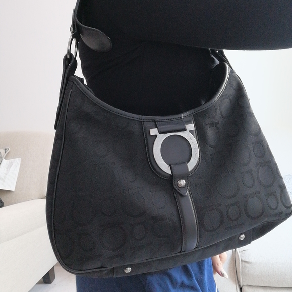 Salvatore Ferragamo shoulder bag - Picture 6 of 15